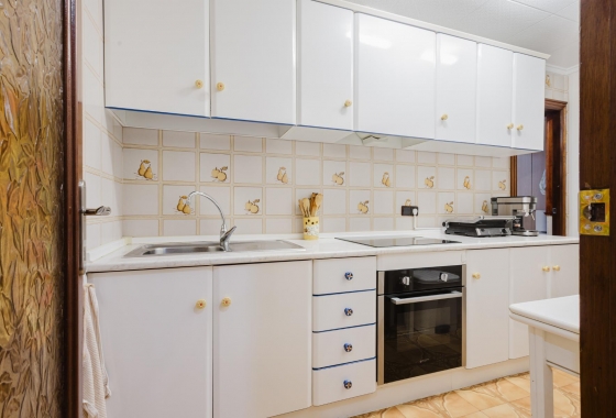 Wiederverkauf - Wohnung - Torrevieja - Playa del Acequión