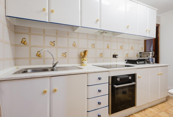 Wiederverkauf - Wohnung - Torrevieja - Playa del Acequión