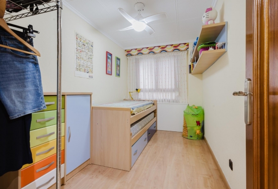 Wiederverkauf - Wohnung - Torrevieja - Playa del Acequión