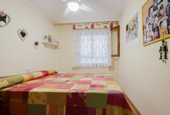 Wiederverkauf - Wohnung - Torrevieja - Playa del Acequión