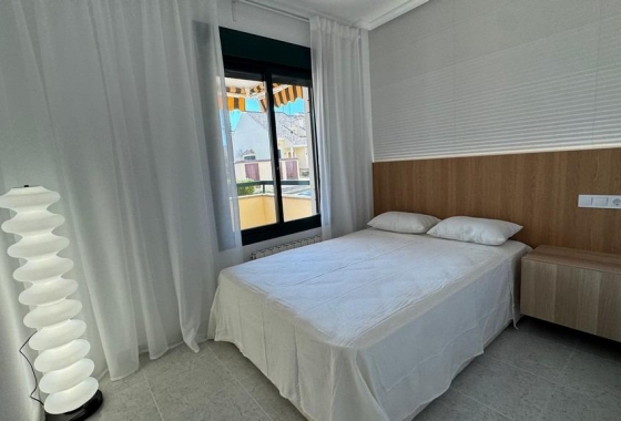Reventa - Apartamento - Orihuela Costa - Las Filipinas