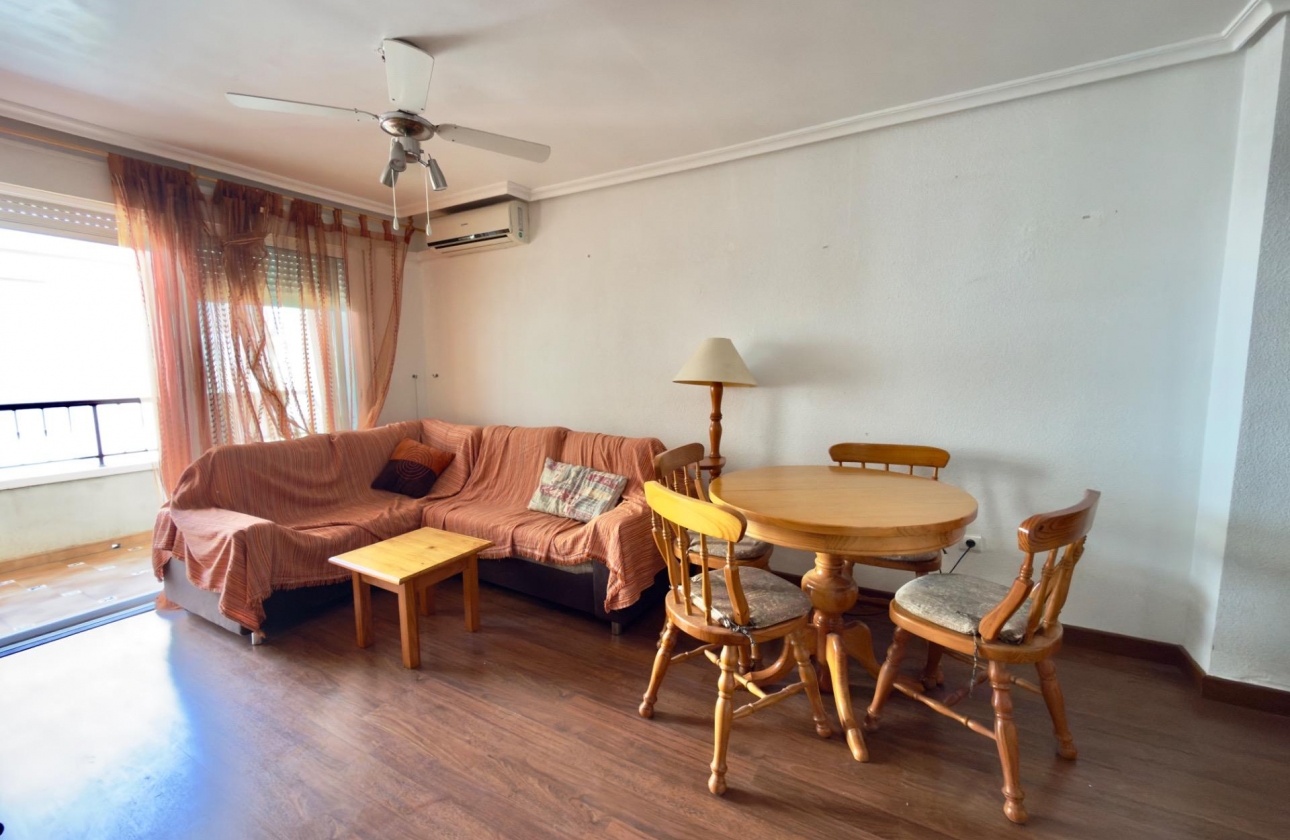 Wiederverkauf - Wohnung - Torrevieja - Parque de las Naciones