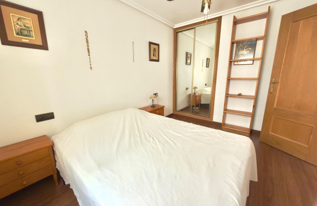 Wiederverkauf - Wohnung - Torrevieja - Parque de las Naciones