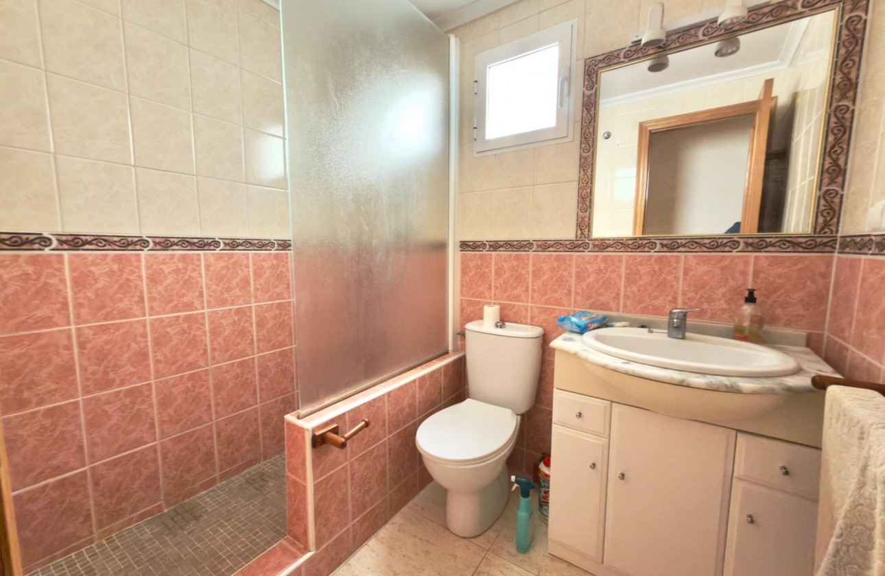 Wiederverkauf - Wohnung - Torrevieja - Parque de las Naciones