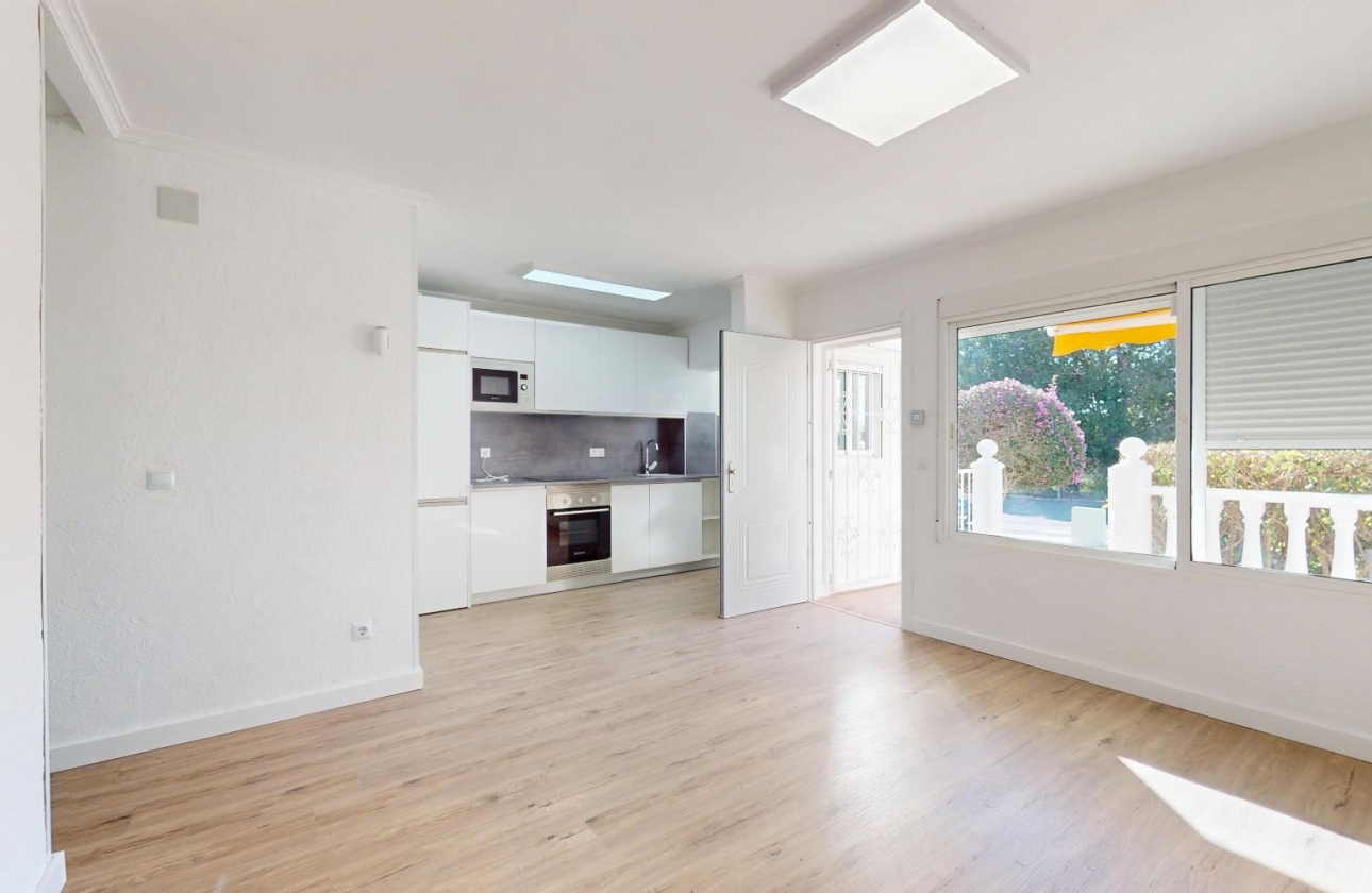 Revente - Bungalow - Orihuela Costa - Villamartin