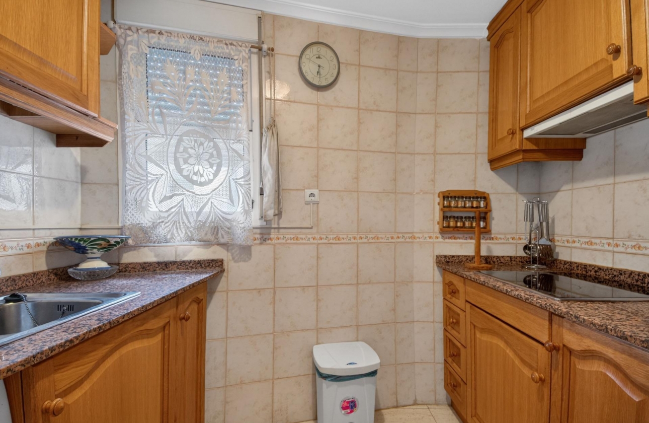 Resale - Apartment - Torrevieja - Parque de las Naciones