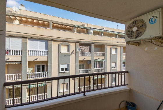 Resale - Apartment - Torrevieja - Parque de las Naciones