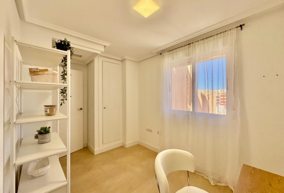 Revente - Appartement - Torrevieja - Parque de las Naciones