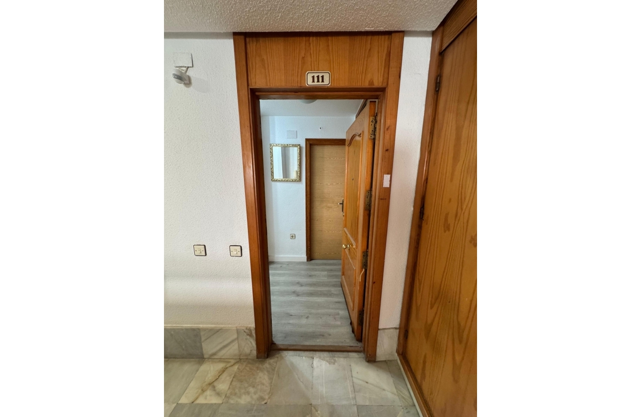 Revente - Appartement - Torrevieja - Playa de Los Locos-Curva del Palangre