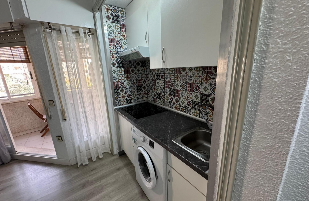 Revente - Appartement - Torrevieja - Playa de Los Locos-Curva del Palangre