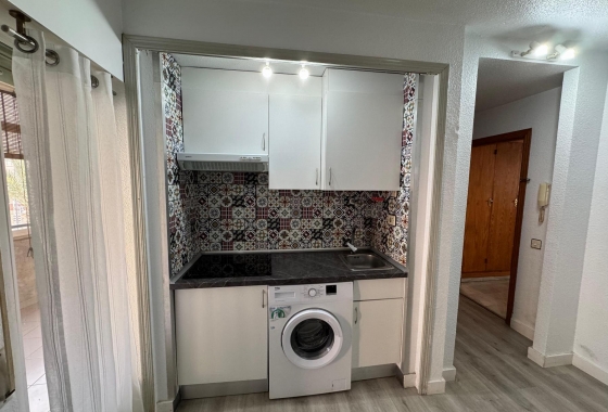 Revente - Appartement - Torrevieja - Playa de Los Locos-Curva del Palangre