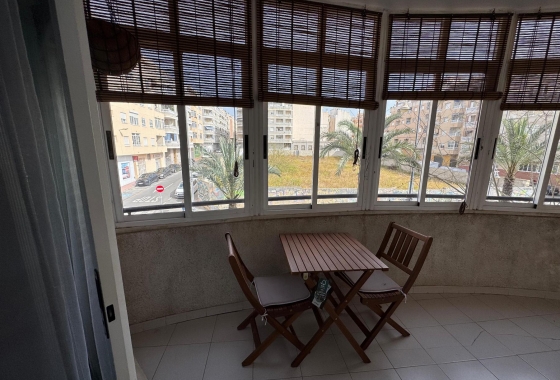 Revente - Appartement - Torrevieja - Playa de Los Locos-Curva del Palangre