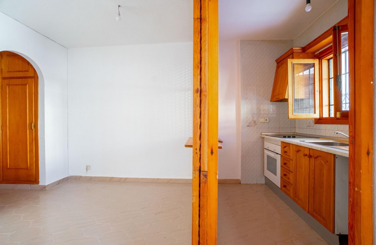 Resale - Apartment - Torrevieja - El chaparral