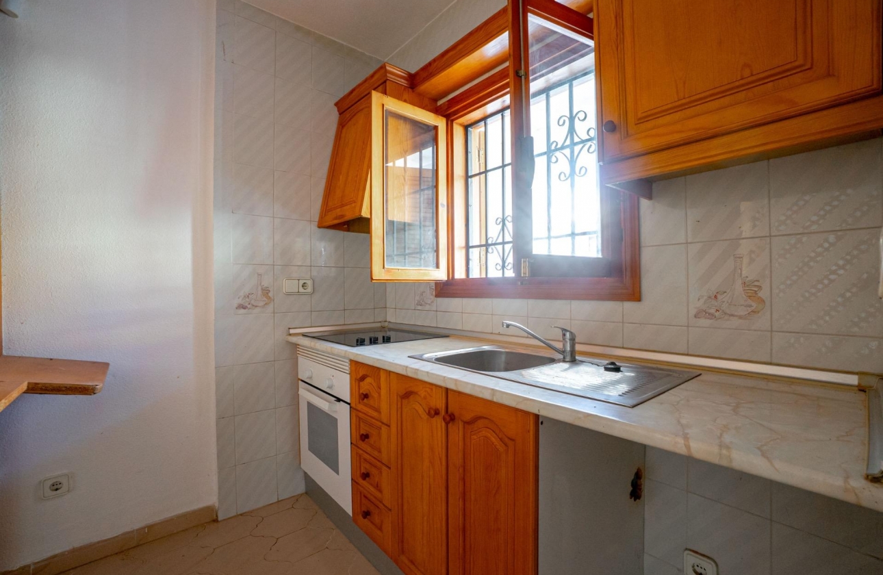 Resale - Apartment - Torrevieja - El chaparral