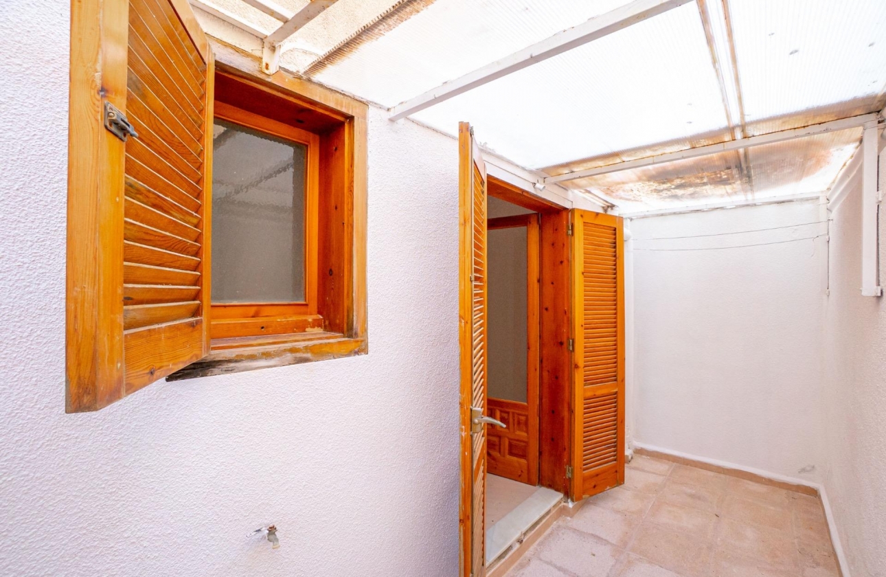 Resale - Apartment - Torrevieja - El chaparral