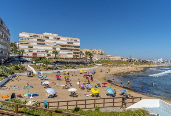 Resale - Apartment - Torrevieja - Cabo Cervera