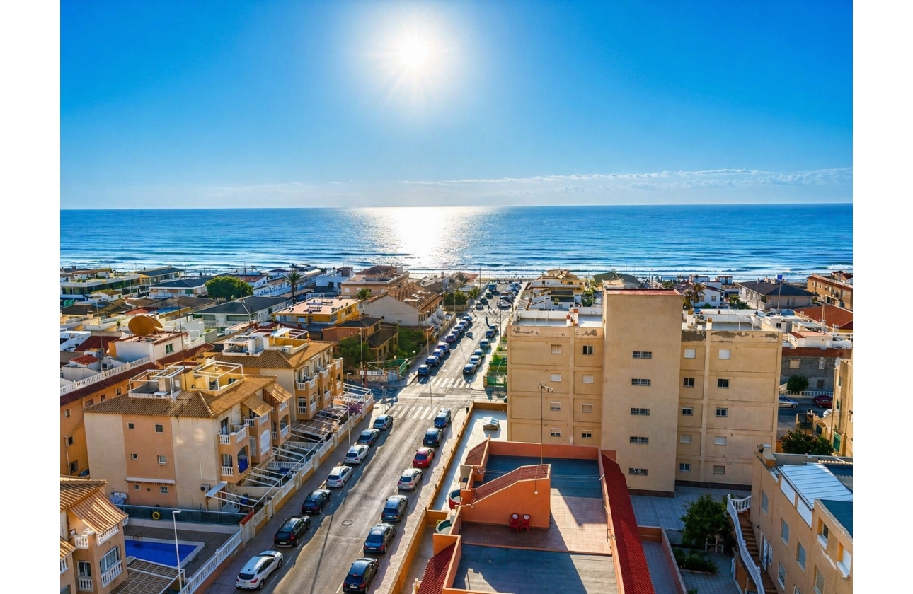 Resale - Apartment - Torrevieja - La Mata