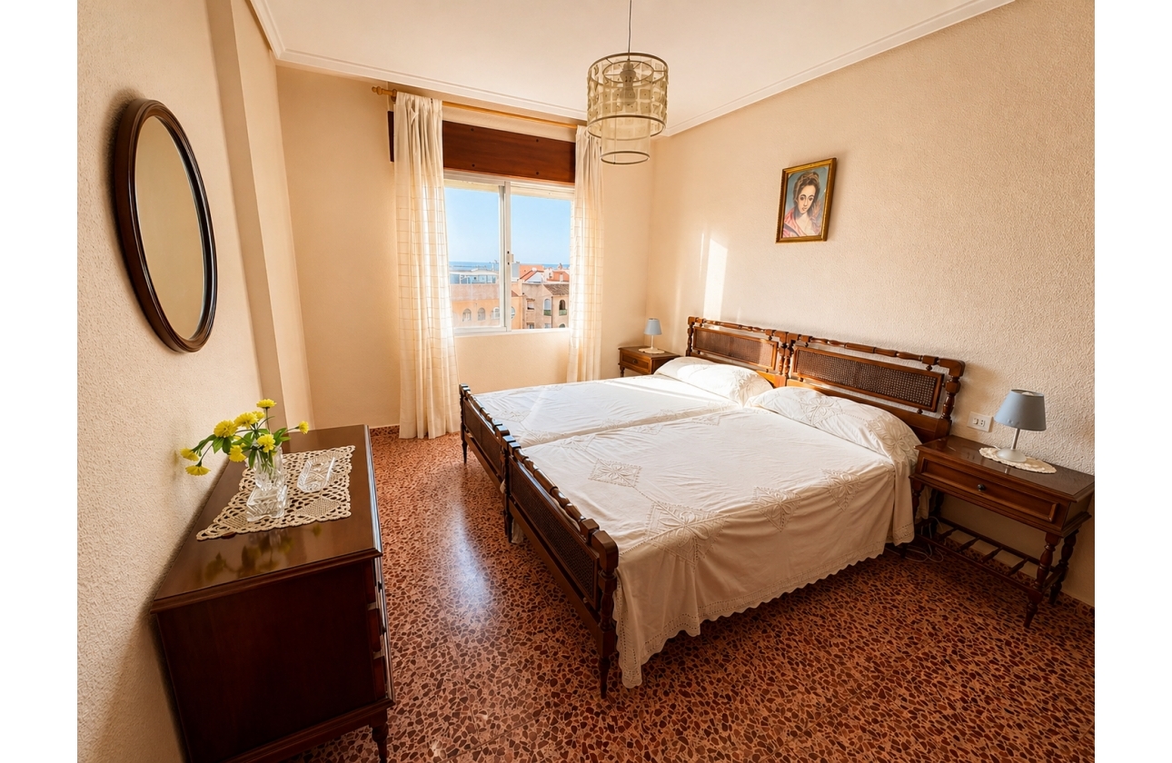 Resale - Apartment - Torrevieja - La Mata