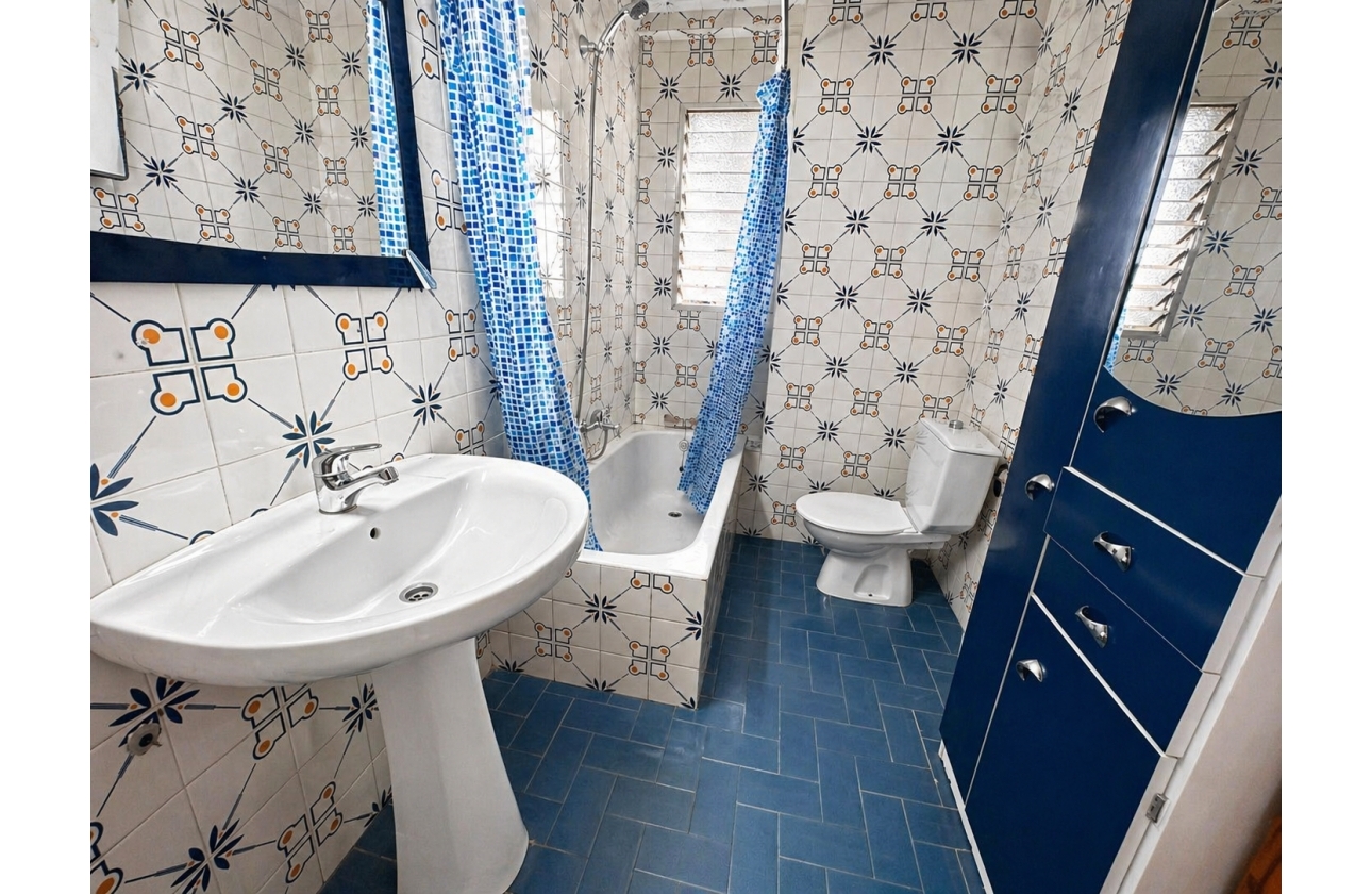 Resale - Apartment - Torrevieja - La Mata