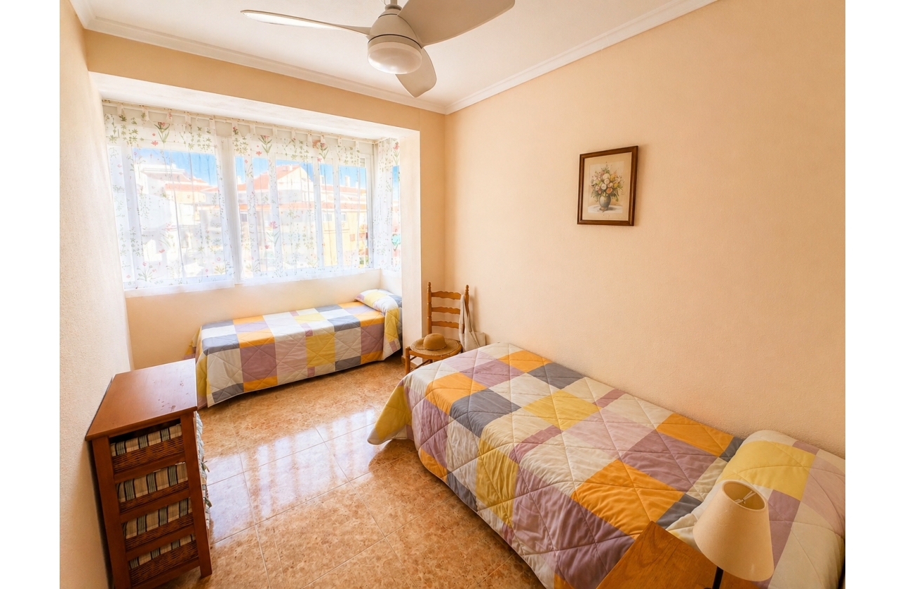 Resale - Apartment - Torrevieja - La Mata