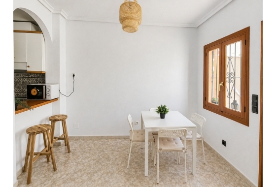 Resale - Apartment - Orihuela Costa - Playa Flamenca