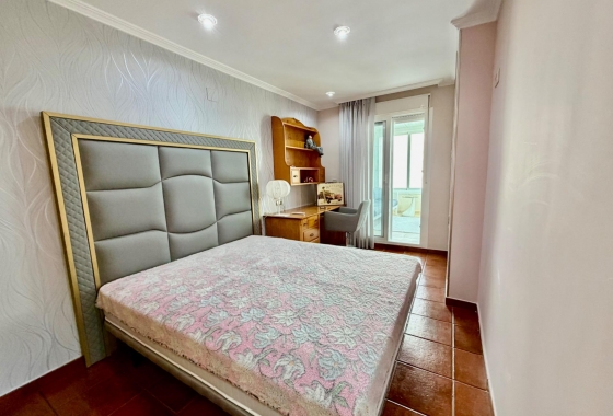 Resale - Semi - Orihuela Costa - La Zenia