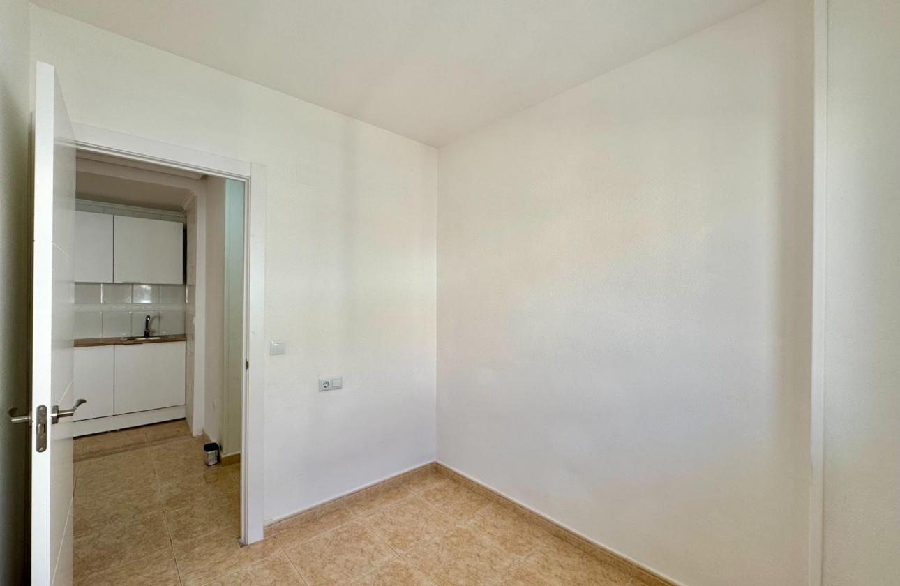 Resale - Apartment - Torrevieja - Centro
