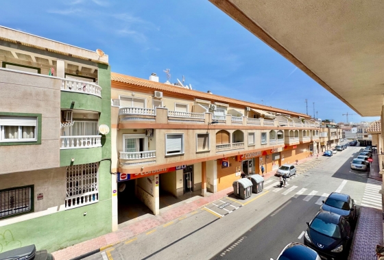 Resale - Apartment - Torrevieja - Centro
