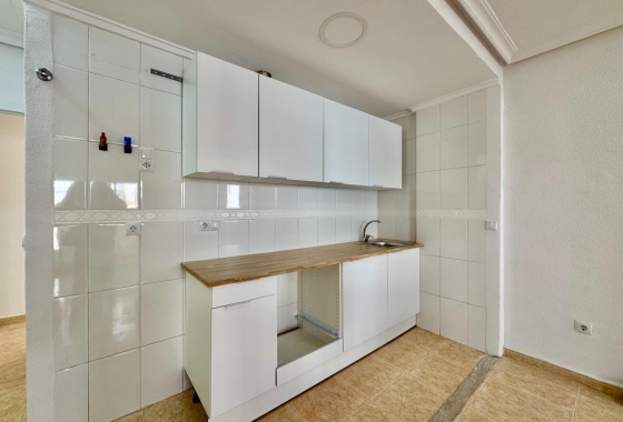 Resale - Apartment - Torrevieja - Centro