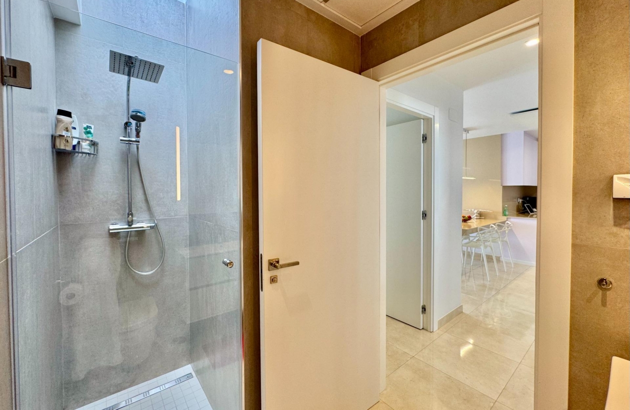 Resale - Villa - San Miguel de Salinas - Bellavista