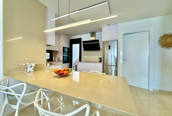 Resale - Villa - San Miguel de Salinas - Bellavista