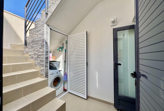 Resale - Villa - San Miguel de Salinas - Bellavista