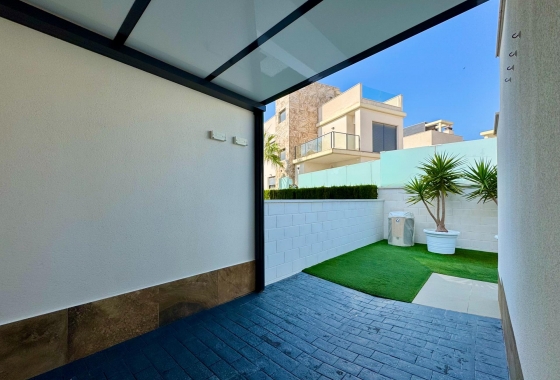 Resale - Villa - San Miguel de Salinas - Bellavista
