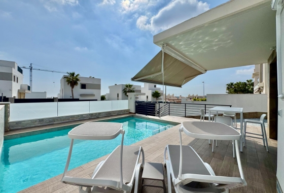 Resale - Villa - San Miguel de Salinas - Bellavista