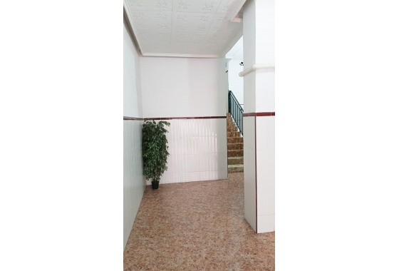 Resale - Apartment - Torrevieja - Centro