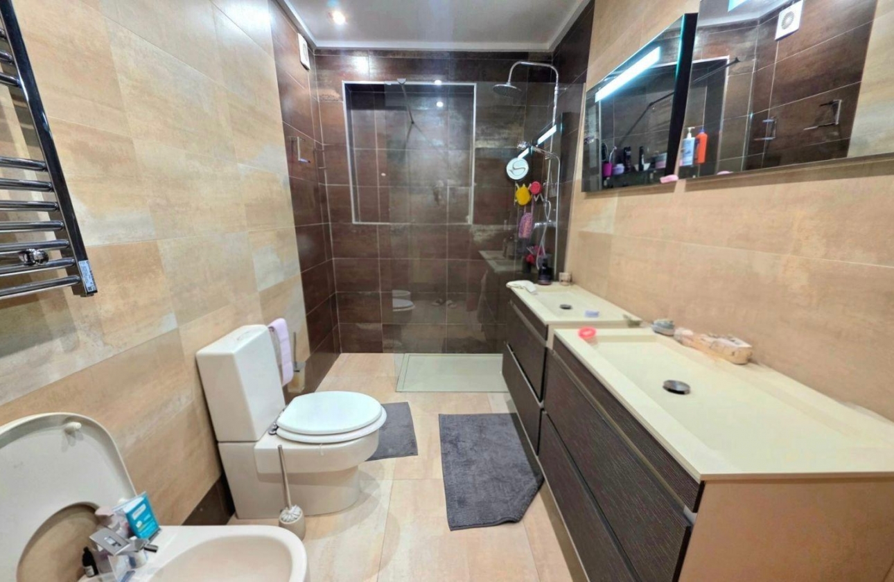 Resale - Villa - Dehesa de campoamor - Campoamor
