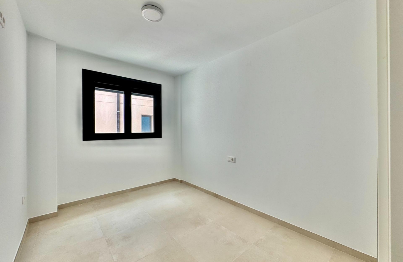 Resale - Apartment - Alicante - La Florida