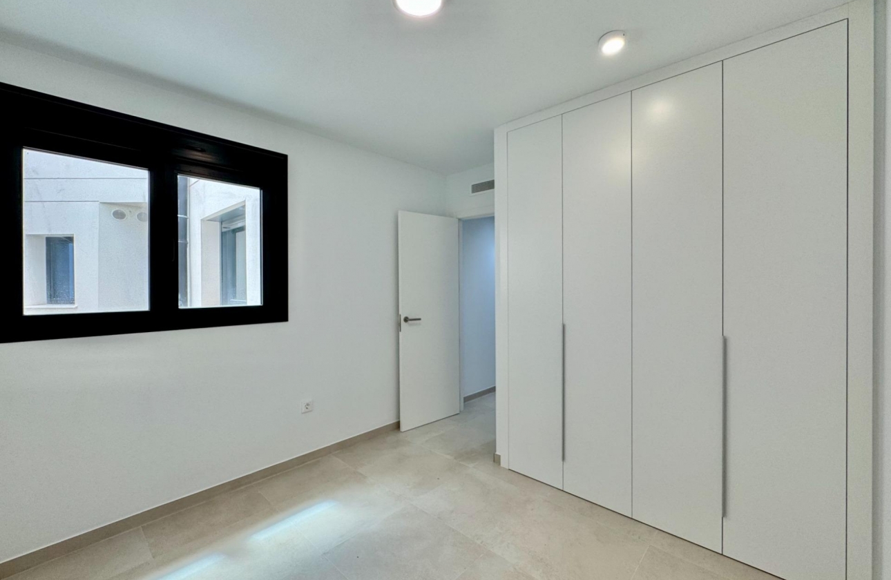 Resale - Apartment - Alicante - La Florida