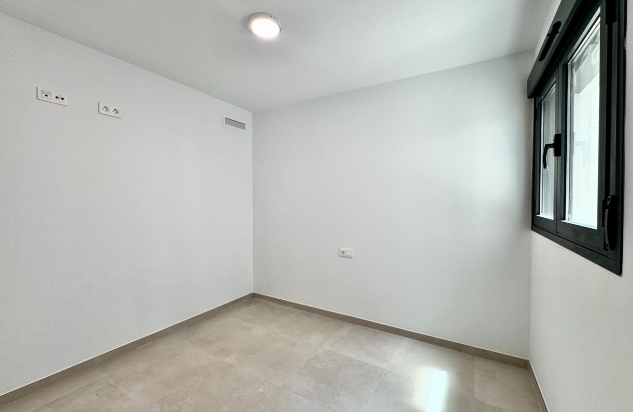 Resale - Apartment - Alicante - La Florida
