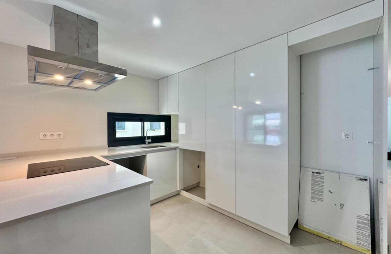 Resale - Apartment - Alicante - La Florida