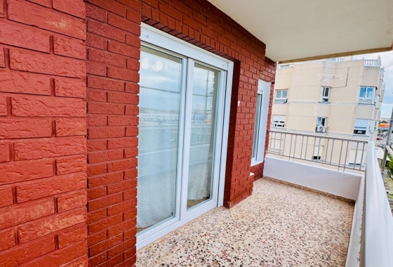 Resale - Penthouse - Torrevieja - Punta prima