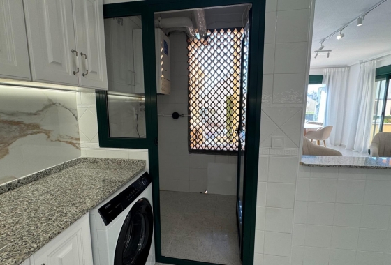 Resale - Apartment - Orihuela Costa - Villamartín-Las Filipinas