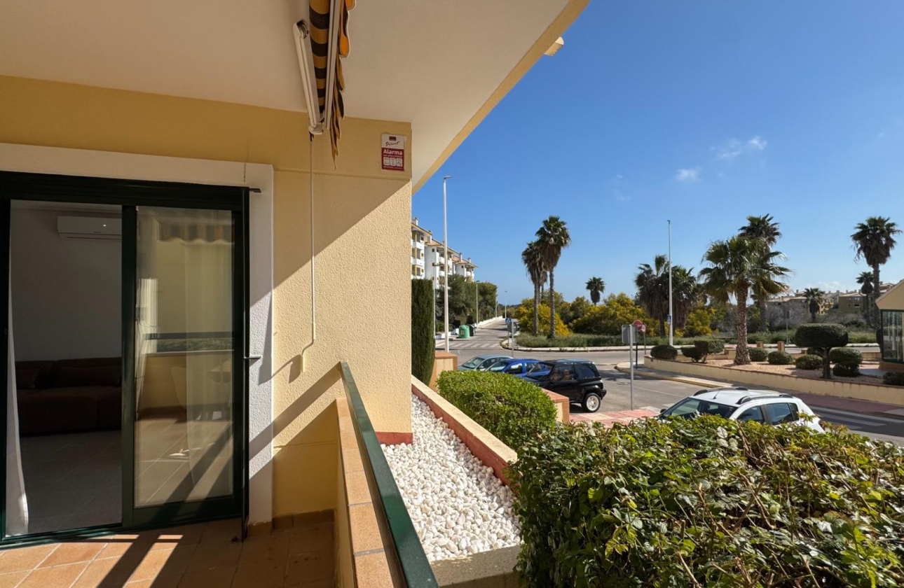 Resale - Apartment - Orihuela Costa - Villamartín-Las Filipinas