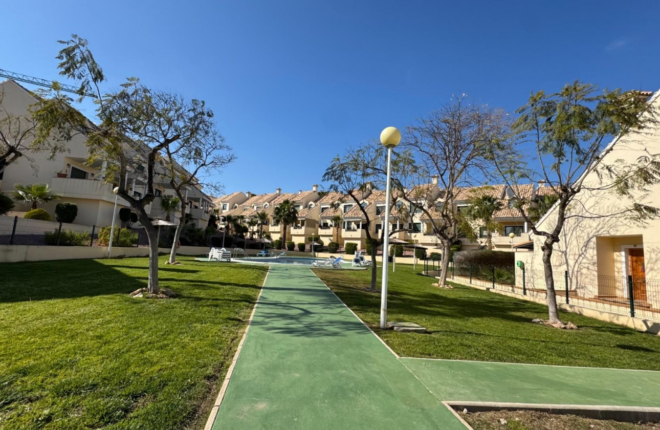 Resale - Apartment - Orihuela Costa - Villamartín-Las Filipinas