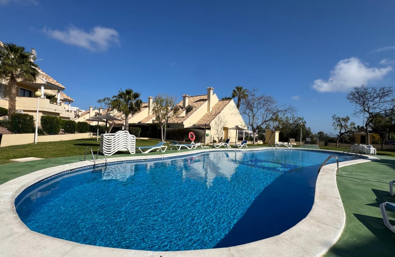 Resale - Apartment - Orihuela Costa - Villamartín-Las Filipinas