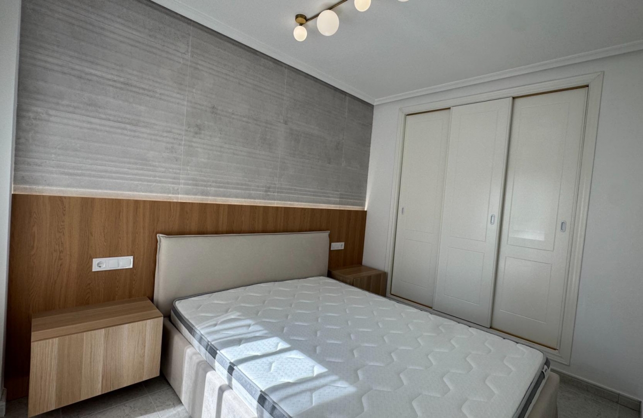 Resale - Apartment - Orihuela Costa - Villamartín-Las Filipinas