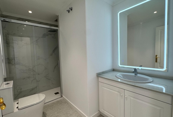 Resale - Apartment - Orihuela Costa - Villamartín-Las Filipinas
