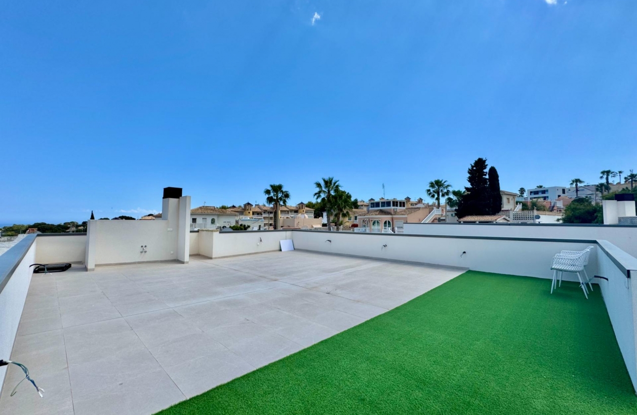 Resale - Villa - San Miguel de Salinas - Blue Lagoon - Galán