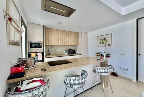 Resale - Villa - San Miguel de Salinas - Blue Lagoon - Galán