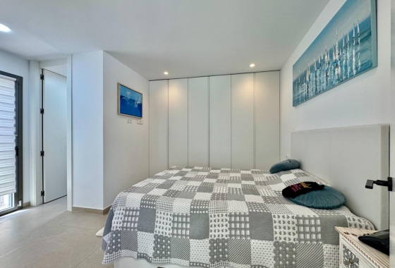 Resale - Villa - San Miguel de Salinas - Blue Lagoon - Galán